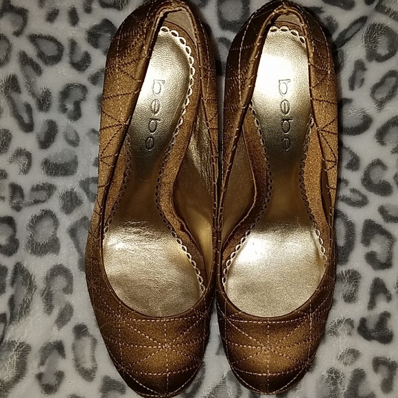 Shoes - Picture 2 of 2